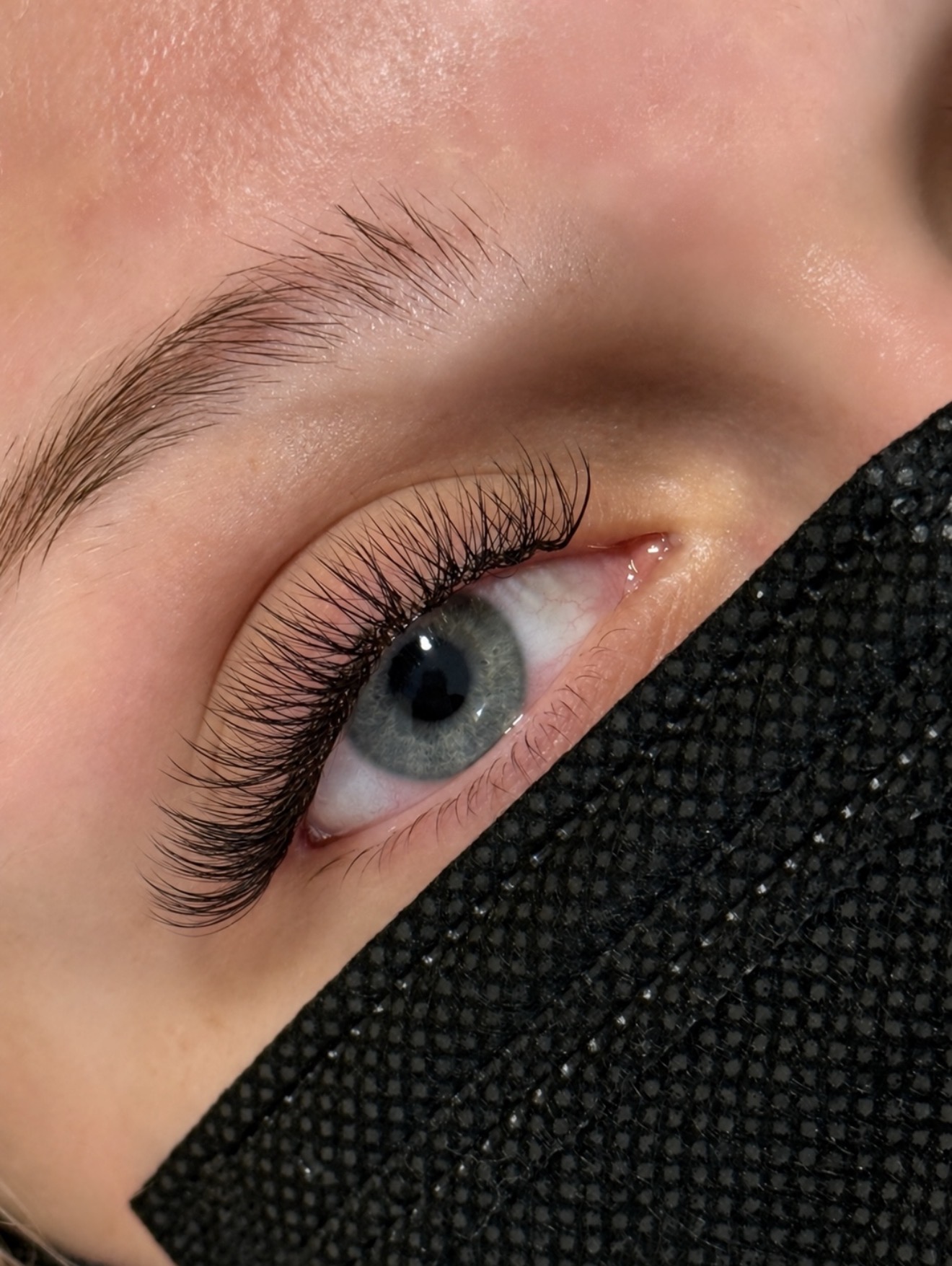 Classic lash extensions by LASH'D.